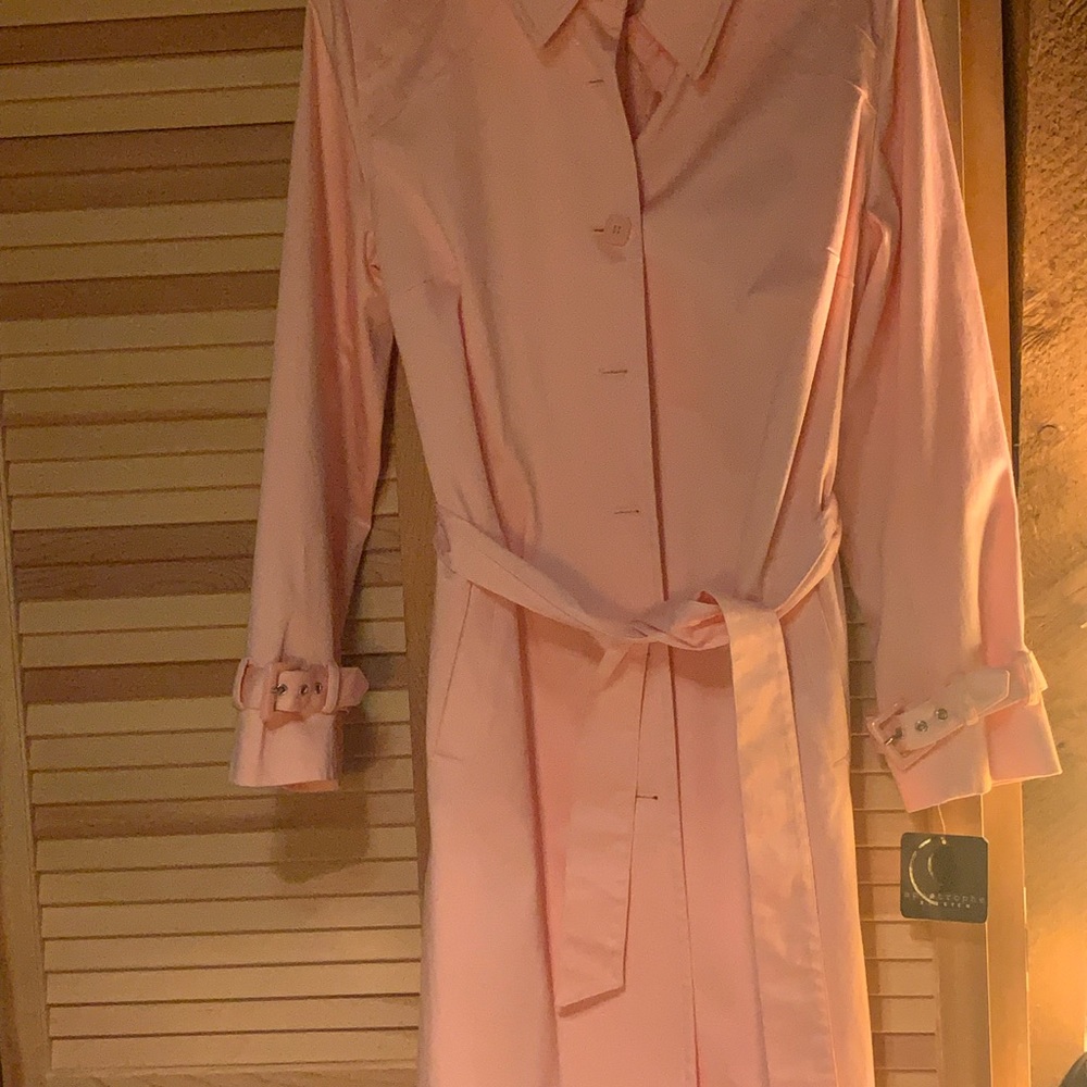 VINTAGE WOMENS APOSTROPHE PINK TRENCH COAT